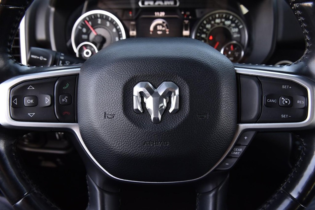 Ram 1500 Vehicle Image 21