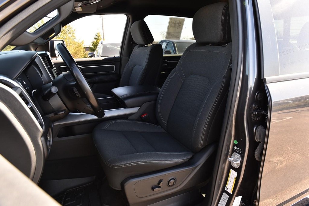 Ram 1500 Vehicle Image 22