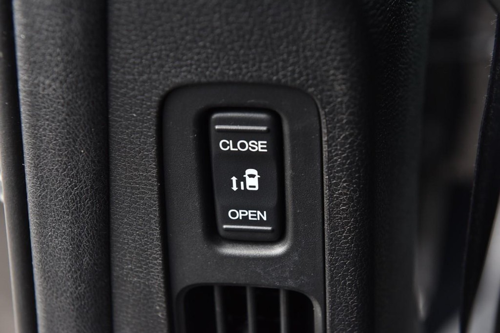 Honda Odyssey Vehicle Full-screen Gallery Image 28