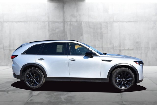 Mazda CX-90 Vehicle Image 05