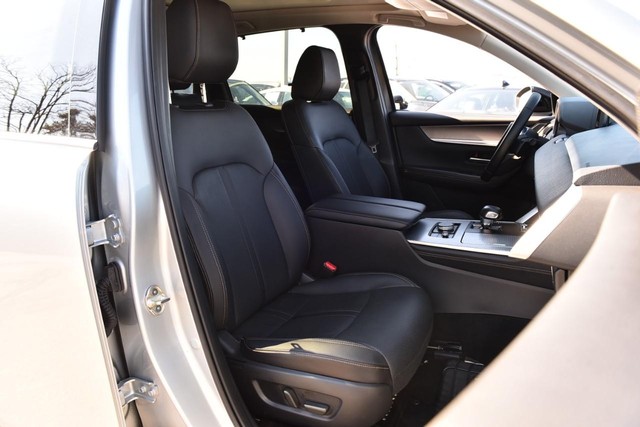 Mazda CX-90 Vehicle Image 22