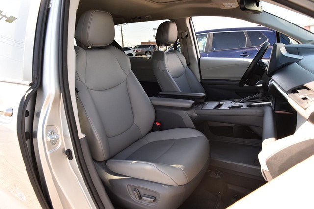 Toyota Sienna Vehicle Image 21