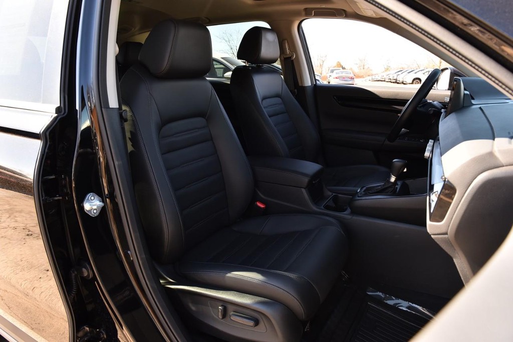 Honda CR-V Vehicle Image 24