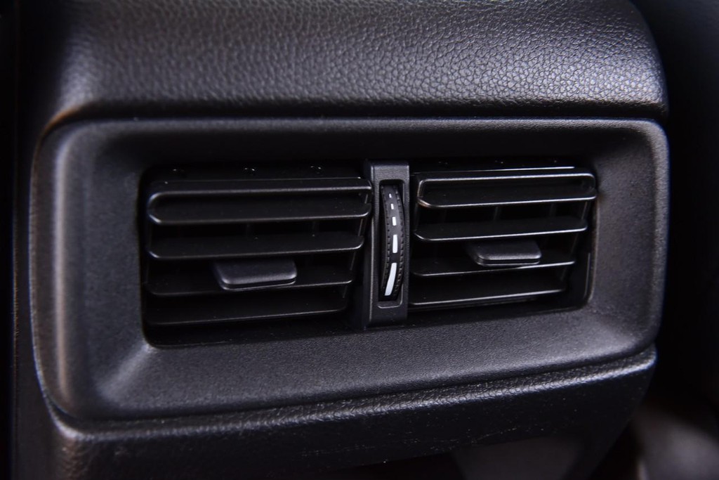 Honda CR-V Vehicle Image 27