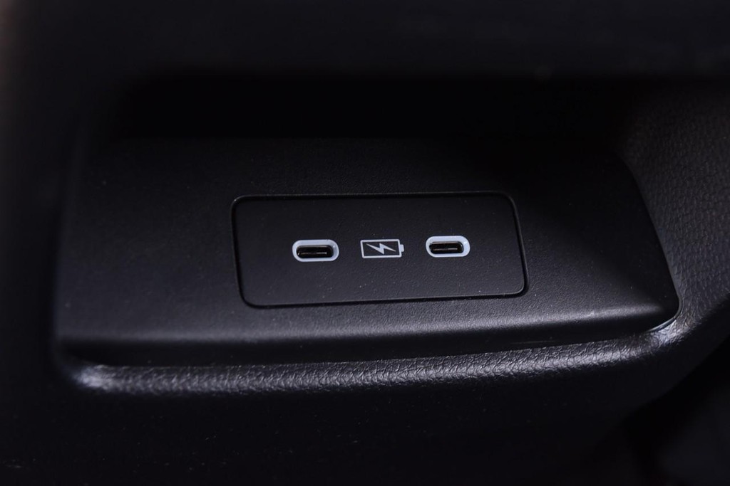 Honda CR-V Vehicle Image 28