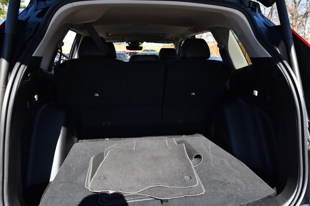 Honda CR-V Vehicle Image 29