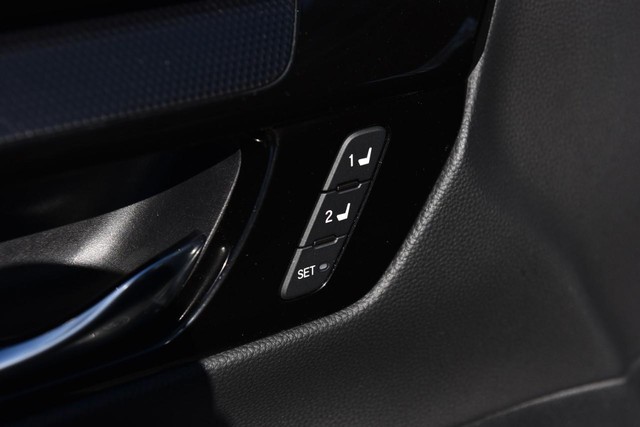 Honda CR-V Vehicle Image 10