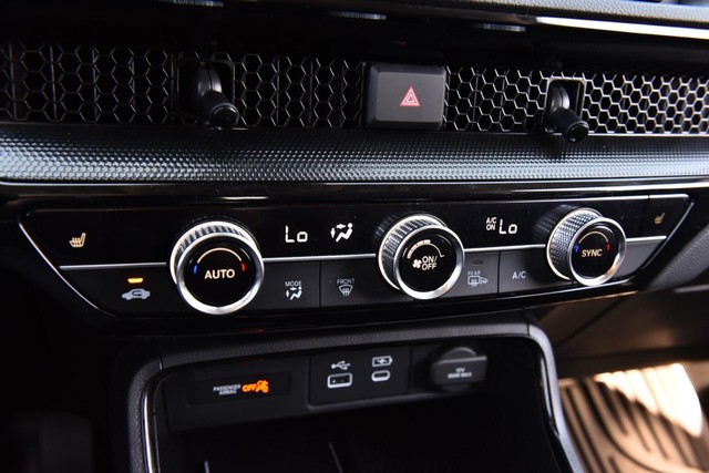 Honda CR-V Vehicle Image 17