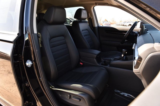 Honda CR-V Vehicle Image 24