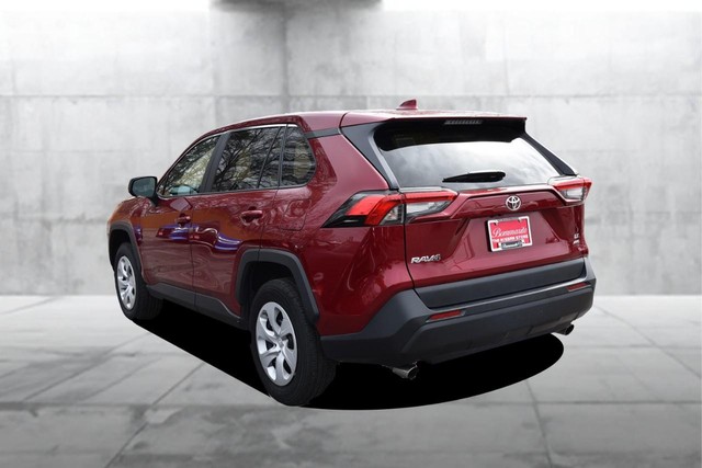 Toyota RAV4 Vehicle Image 07