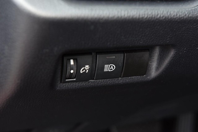 Toyota RAV4 Vehicle Image 10