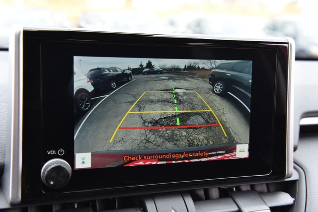 Toyota RAV4 Vehicle Image 12