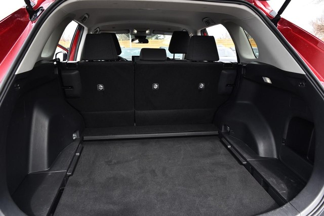 Toyota RAV4 Vehicle Image 22