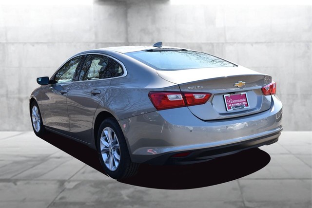 Chevrolet Malibu Vehicle Full-screen Gallery Image 07