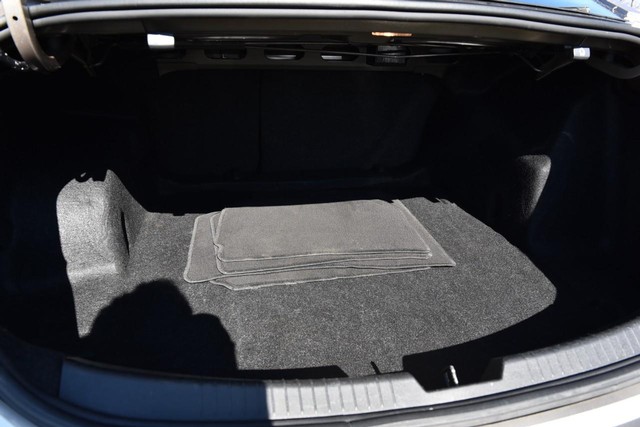 Chevrolet Malibu Vehicle Full-screen Gallery Image 22