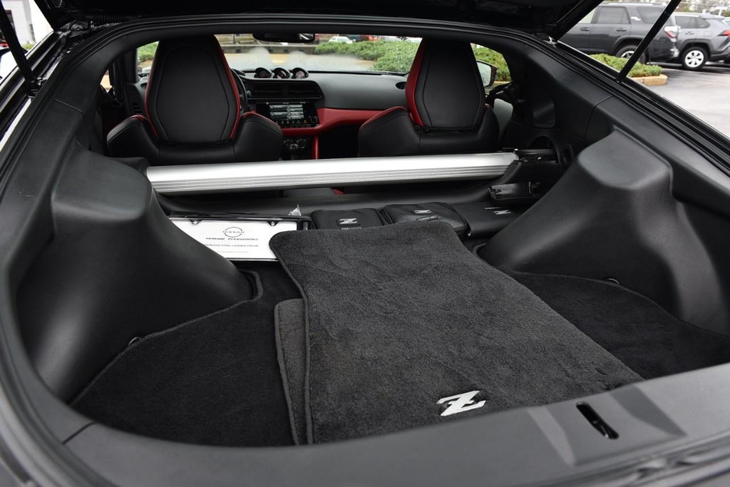 Nissan Z Vehicle Image 26