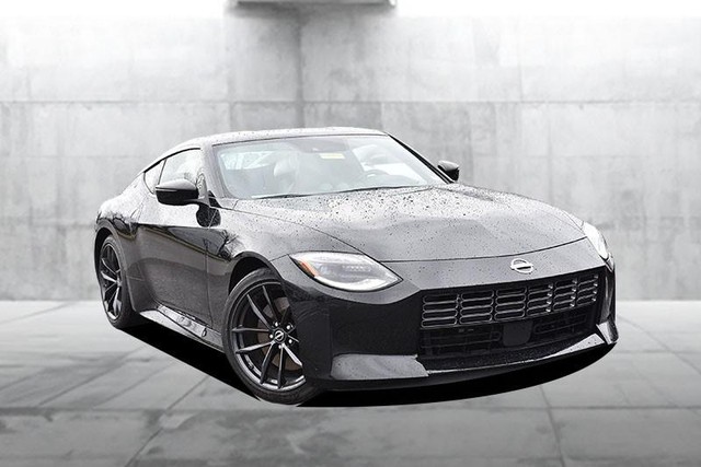 Nissan Z Vehicle Image 02