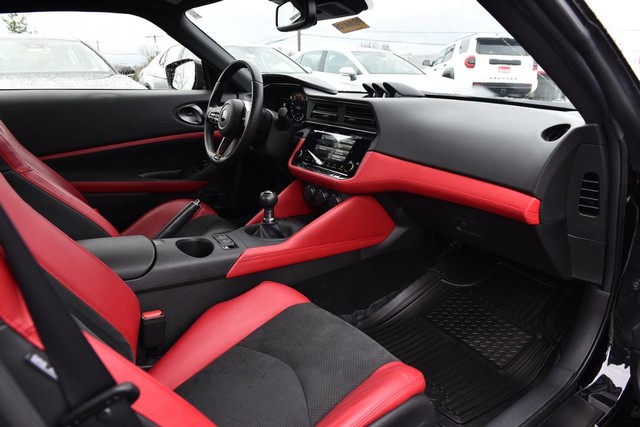 Nissan Z Vehicle Image 09