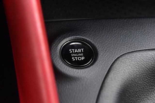 Nissan Z Vehicle Image 19