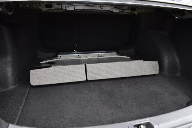 Toyota Corolla Vehicle Image 20