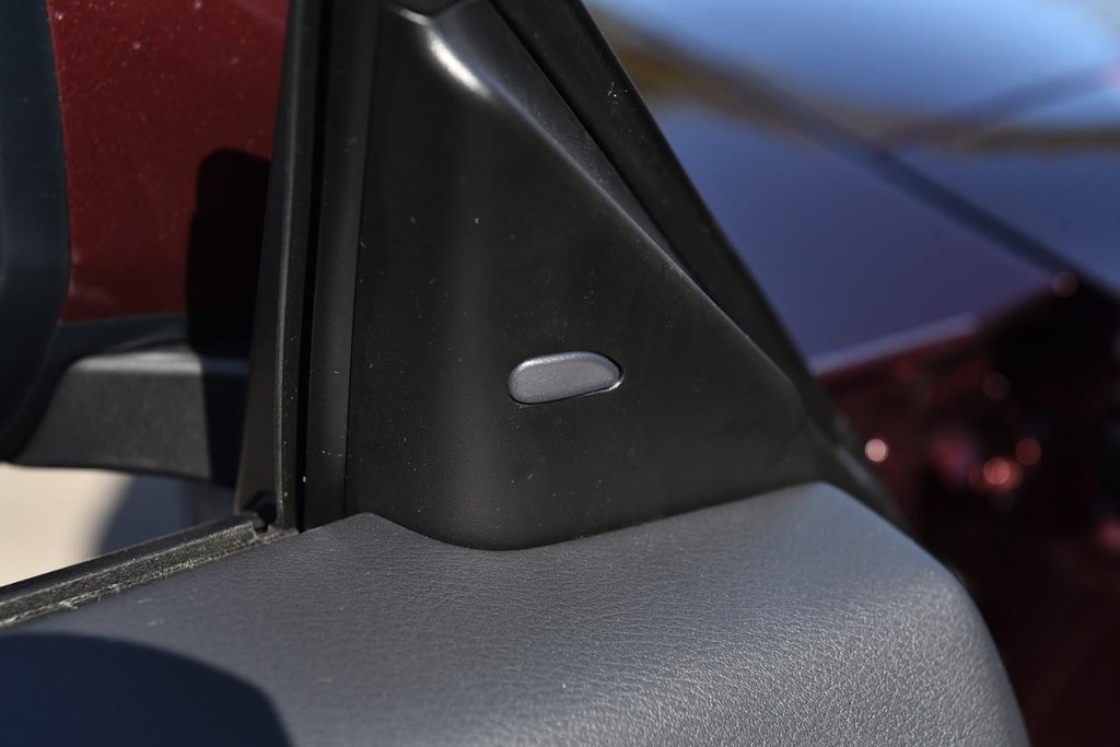 Nissan Z Vehicle Image 12