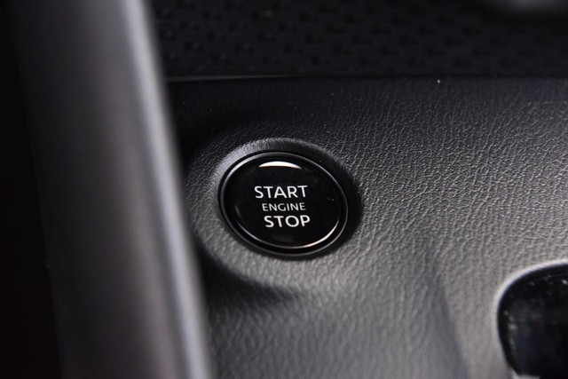 Nissan Z Vehicle Image 18