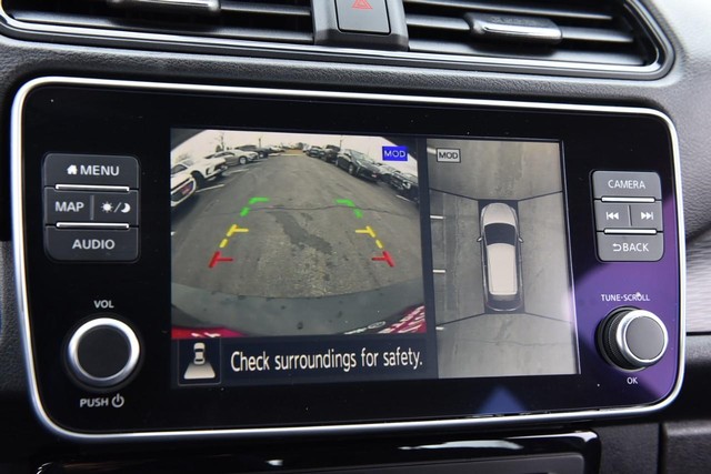 Nissan LEAF Vehicle Image 13