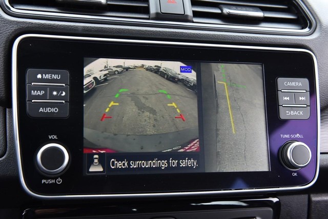 Nissan LEAF Vehicle Image 14