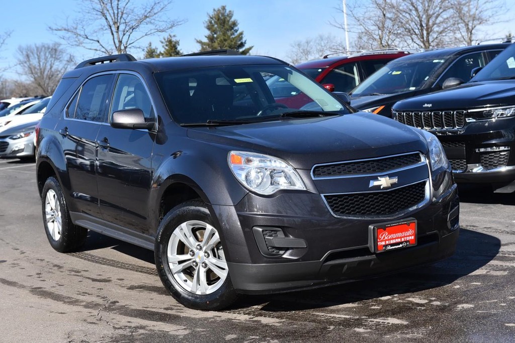 Chevrolet Equinox Vehicle Image 02