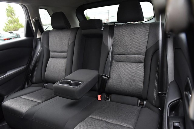 Nissan Rogue Vehicle Image 21