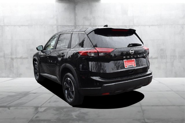 Nissan Rogue Vehicle Image 07