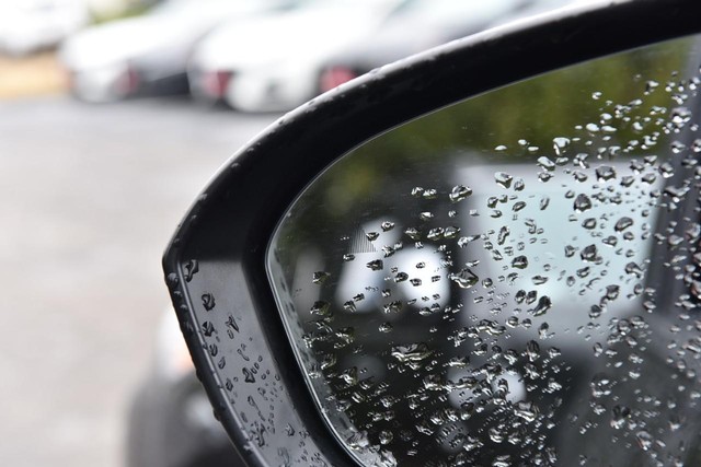 Nissan Rogue Vehicle Image 10