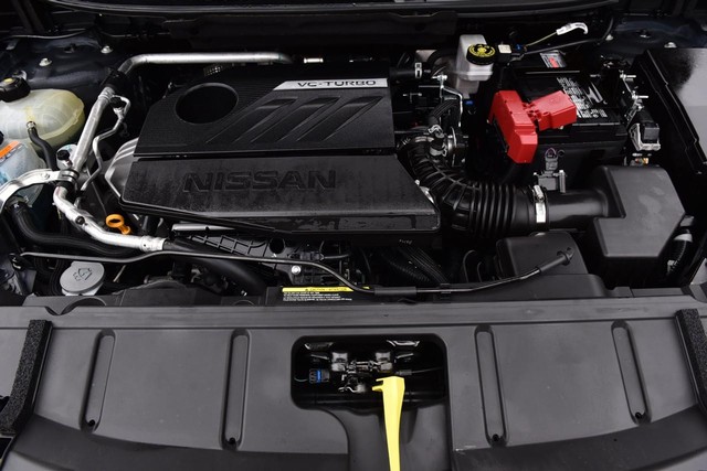 Nissan Rogue Vehicle Image 26