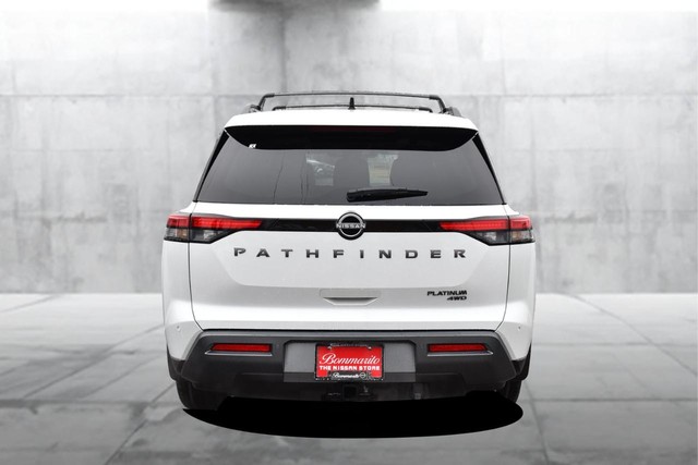 Nissan Pathfinder Vehicle Image 06
