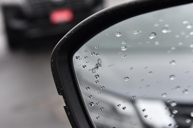 Nissan Pathfinder Vehicle Image 11