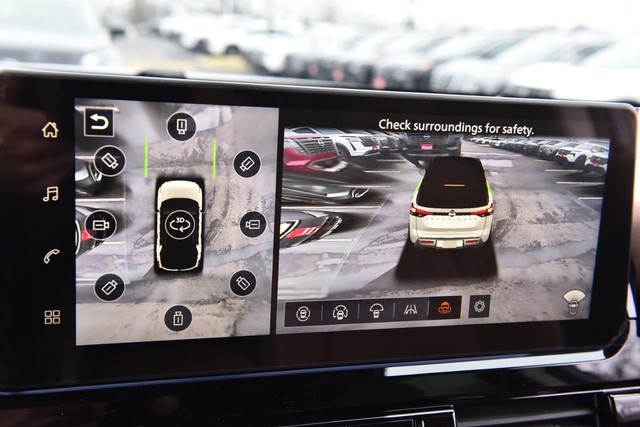 Nissan Pathfinder Vehicle Image 17