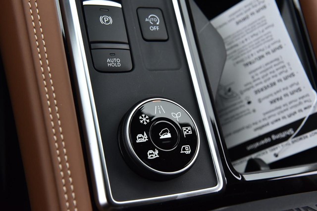 Nissan Pathfinder Vehicle Image 22