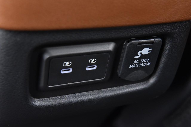 Nissan Pathfinder Vehicle Image 29