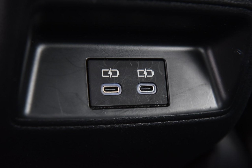 Toyota Corolla Vehicle Image 19