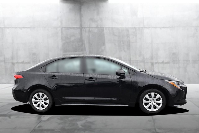 Toyota Corolla Vehicle Image 05