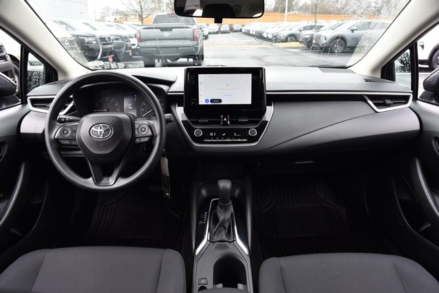 Toyota Corolla Vehicle Image 08