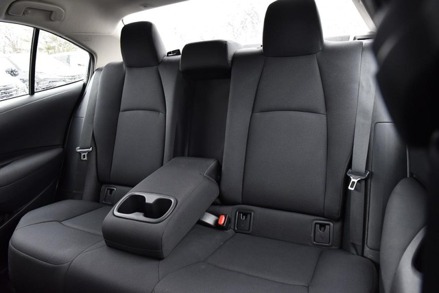 Toyota Corolla Vehicle Image 18