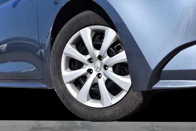 Toyota Corolla Vehicle Image 03