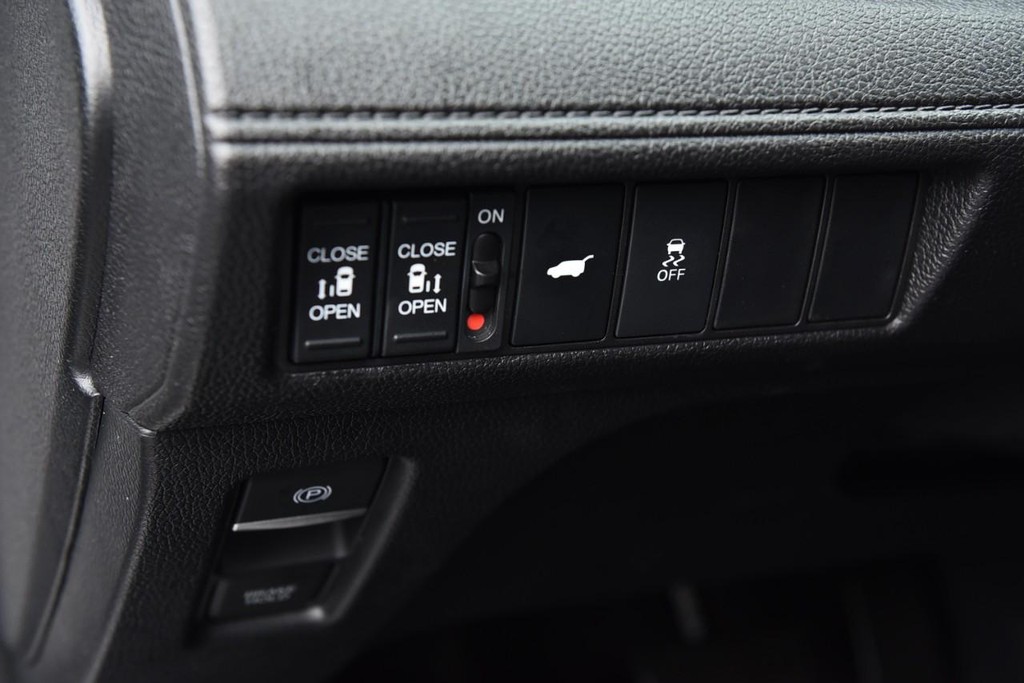 Honda Odyssey Vehicle Image 12