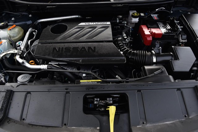 Nissan Rogue Vehicle Image 26