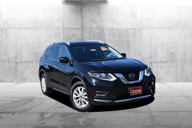 Nissan Rogue Vehicle Image 02