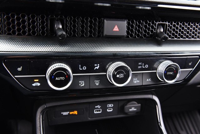 Honda CR-V Vehicle Full-screen Gallery Image 17