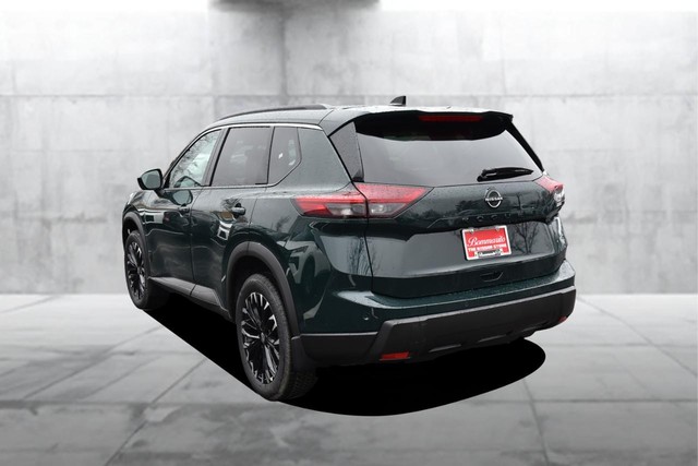 Nissan Rogue Vehicle Image 07