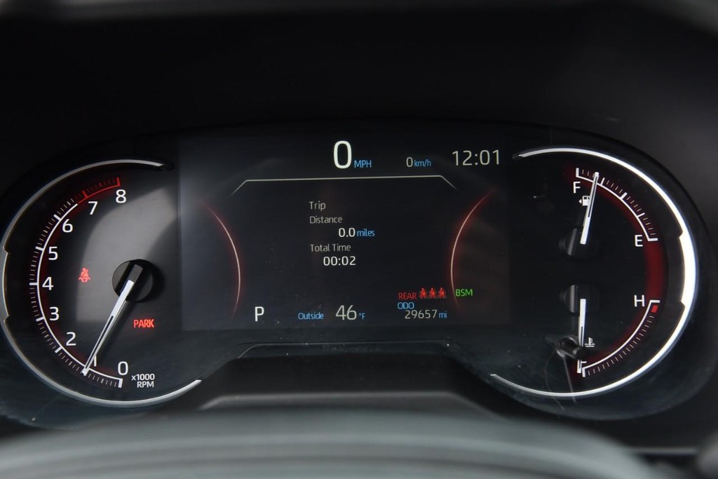 Toyota RAV4 Vehicle Image 11