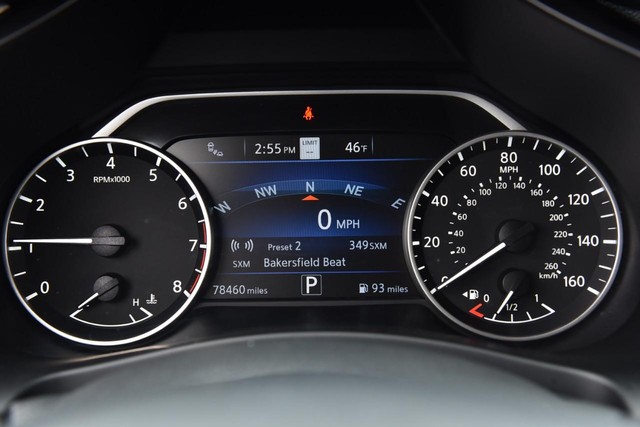 Nissan Murano Vehicle Image 14